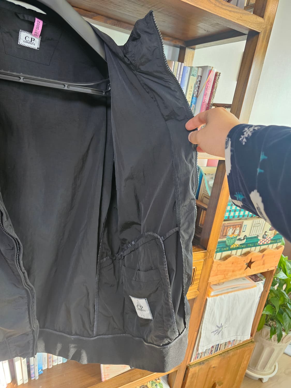 새거급!!ma1 스타일 후드 씨피 cp컴퍼니 나일론 자켓 팔아요 상품이미지7