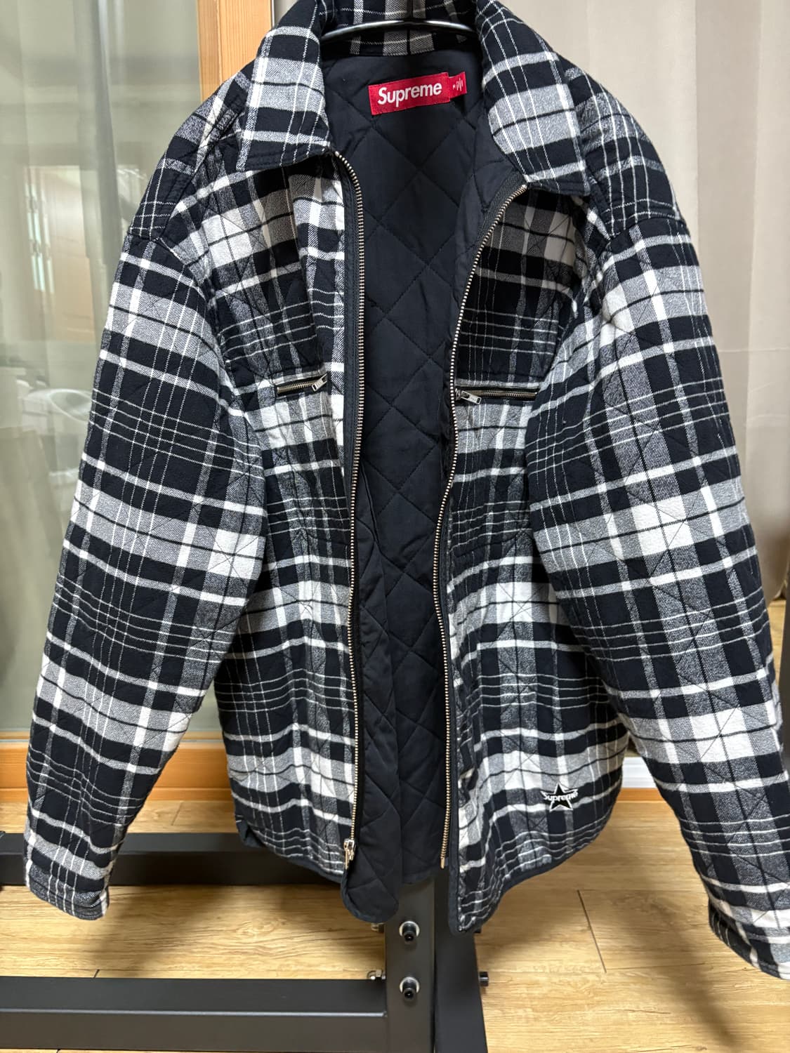 슈프림 24fw 퀼티드 플란넬 집업셔츠 상품이미지2