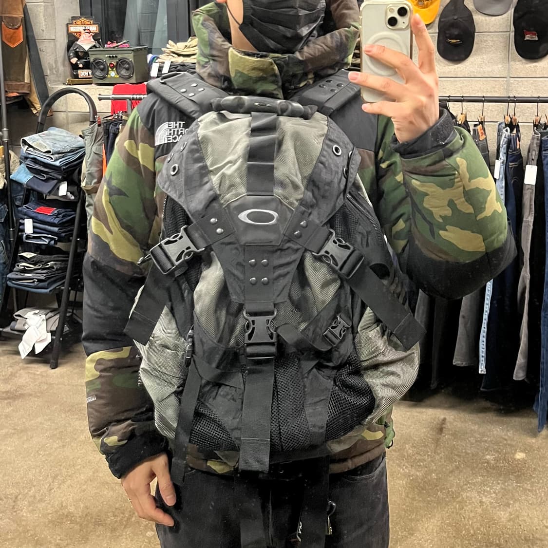 오클리 아이콘1.0 백팩 상품이미지8