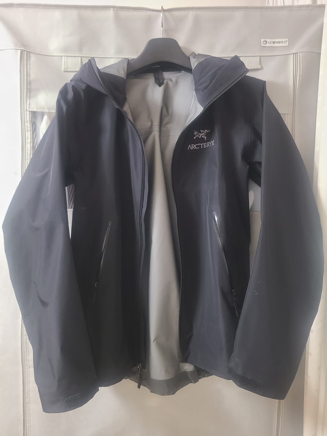 아크테릭스 베타lt 검정 s 상품이미지1