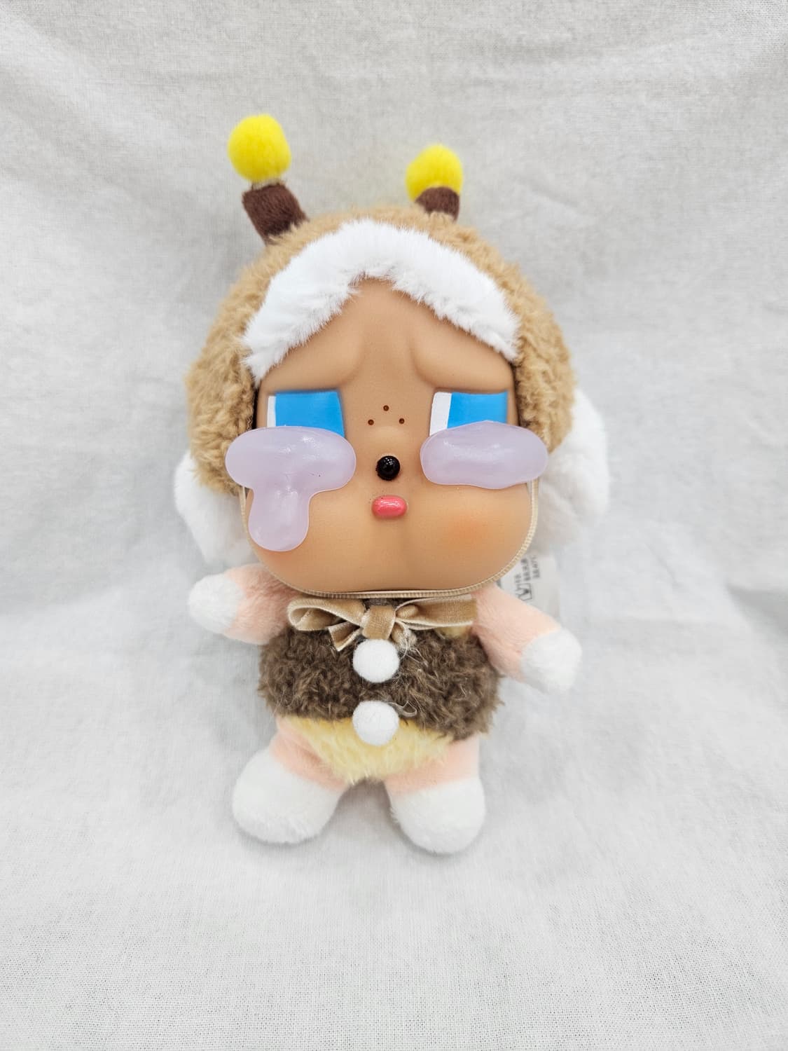 팝마트 크라이베이비 CRYBABY 꿀벌 키링 상품이미지3