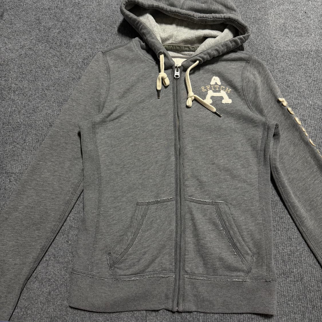 대장템 딱붙핏 아베크롬비 그레이 후즈집업 S 상품이미지2