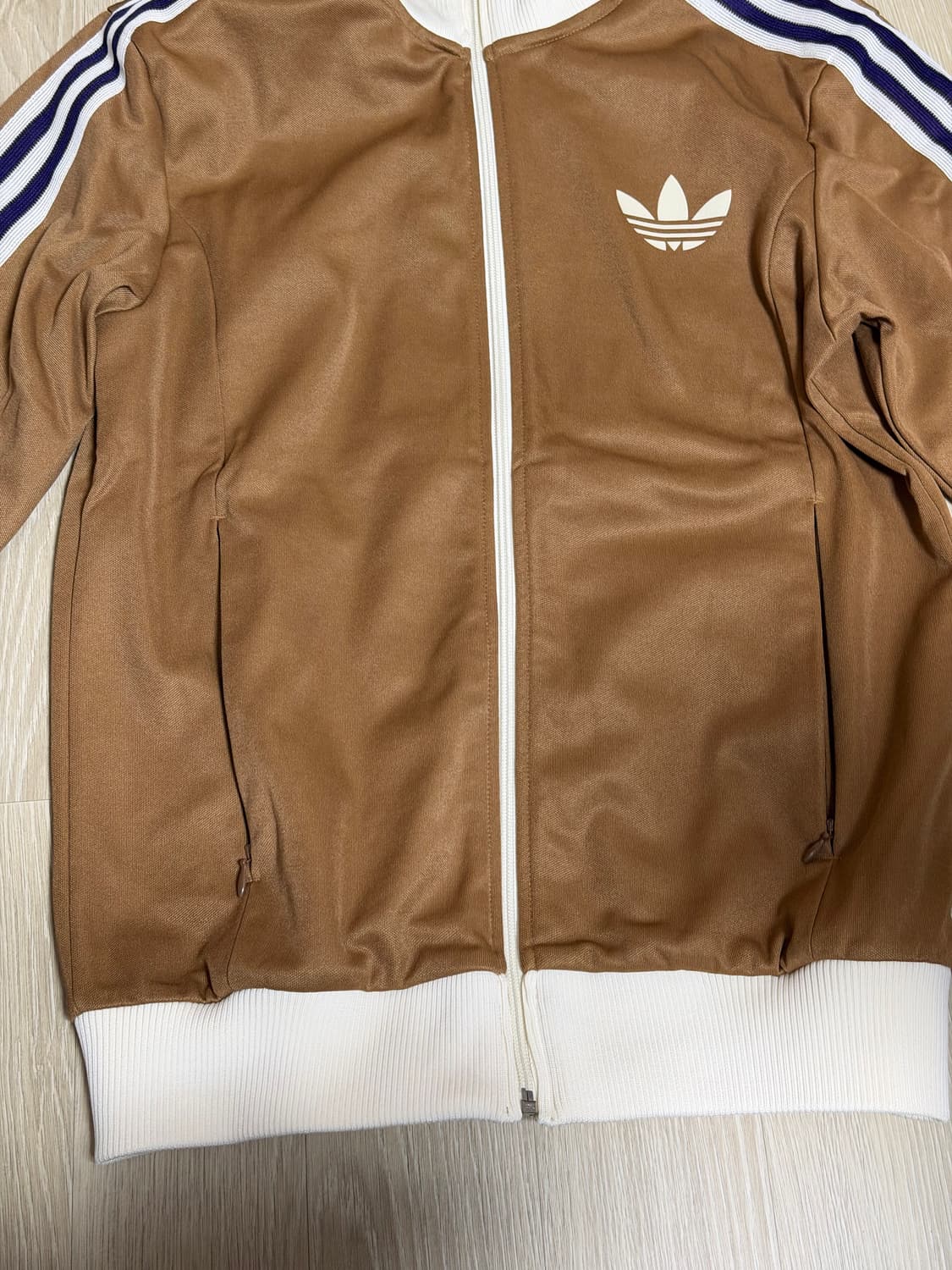 아디다스 아디컬러 헤리티지 나우 스트라이프 트랙탑 상품이미지4