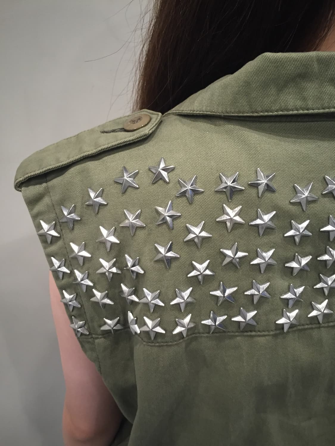 glad news star studded sleeveless jacket 상품이미지8