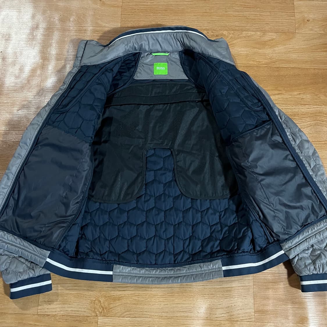 [95] 휴고보스 골프 퀼팅점퍼 상품이미지9