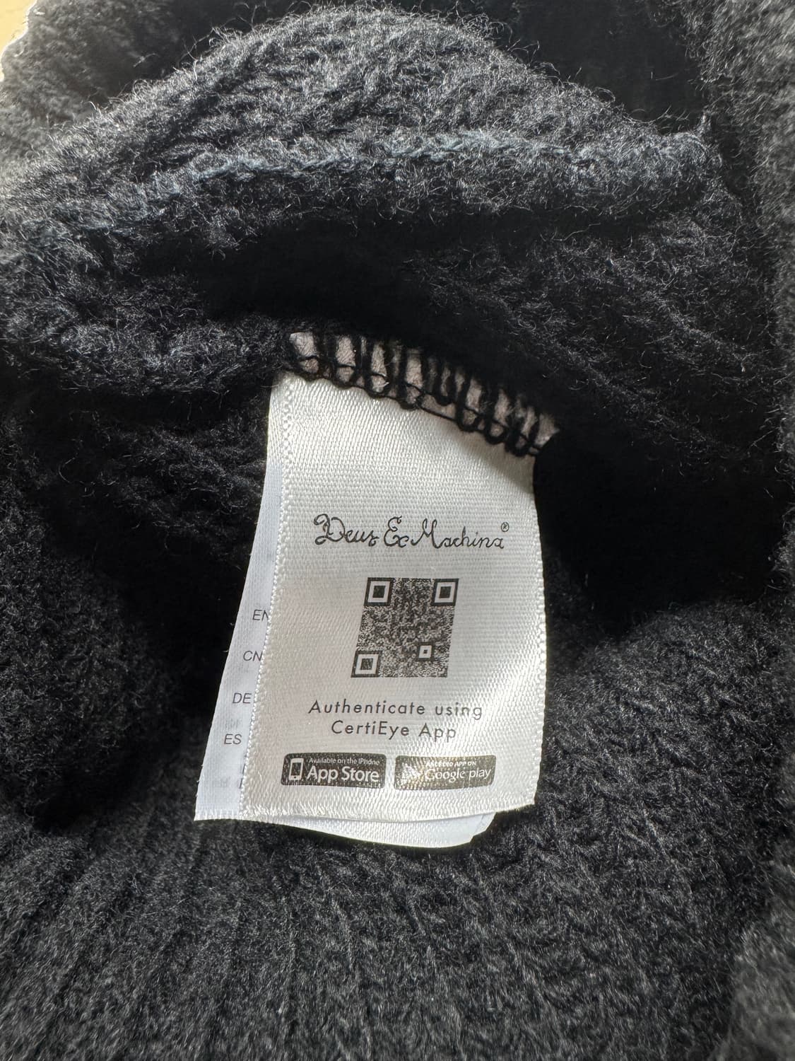 데우스 엑스 마키나 블랙 비니 상품이미지3