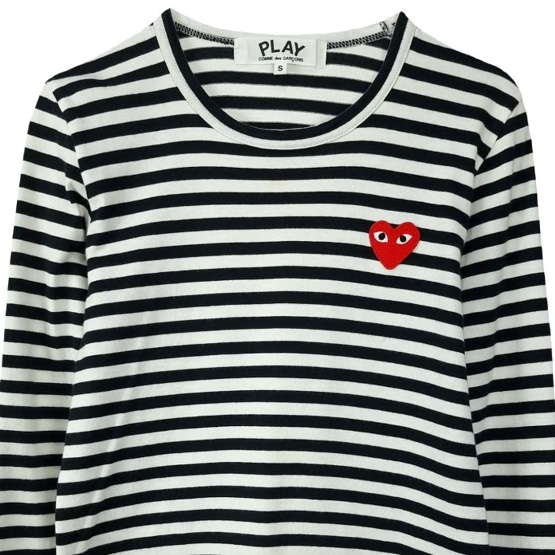 [꼼데가르송] 레드 와펜 스트라이프 롱슬리브 긴팔티 P01608 상품이미지4