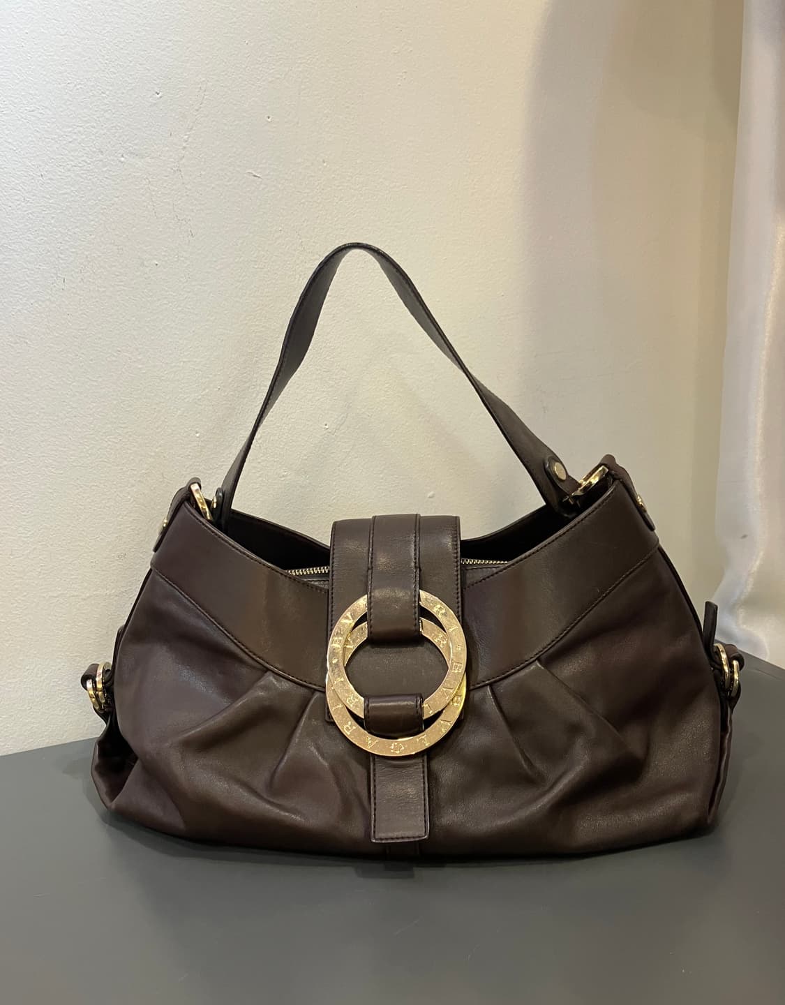 불가리 찬드라 숄더백  상품이미지1