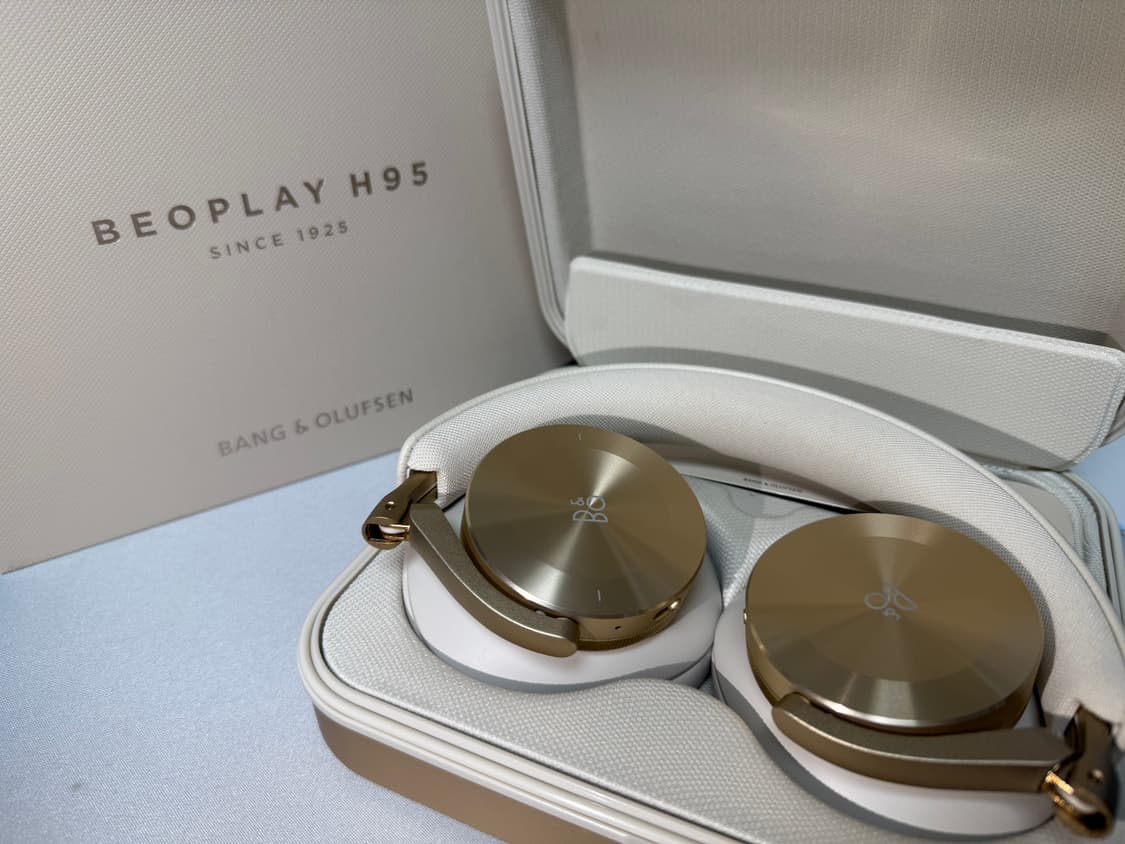 (B&O) 뱅앤올룹슨 h95 헤드폰 골드 색상 상품이미지1