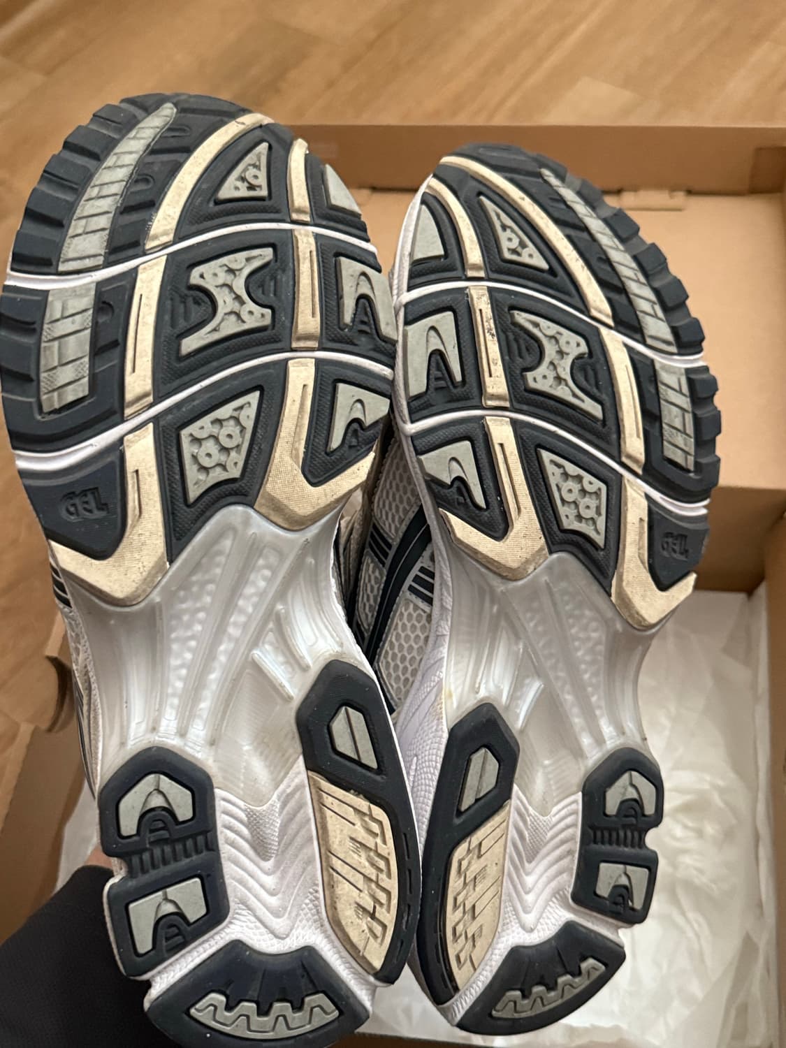 아식스 젤카야노14 화이트미드나잇 280 상품이미지5