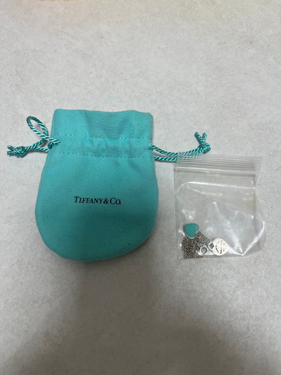 티파니앤코 리턴 투 더블 하트 목걸이(16인치) 상품이미지1