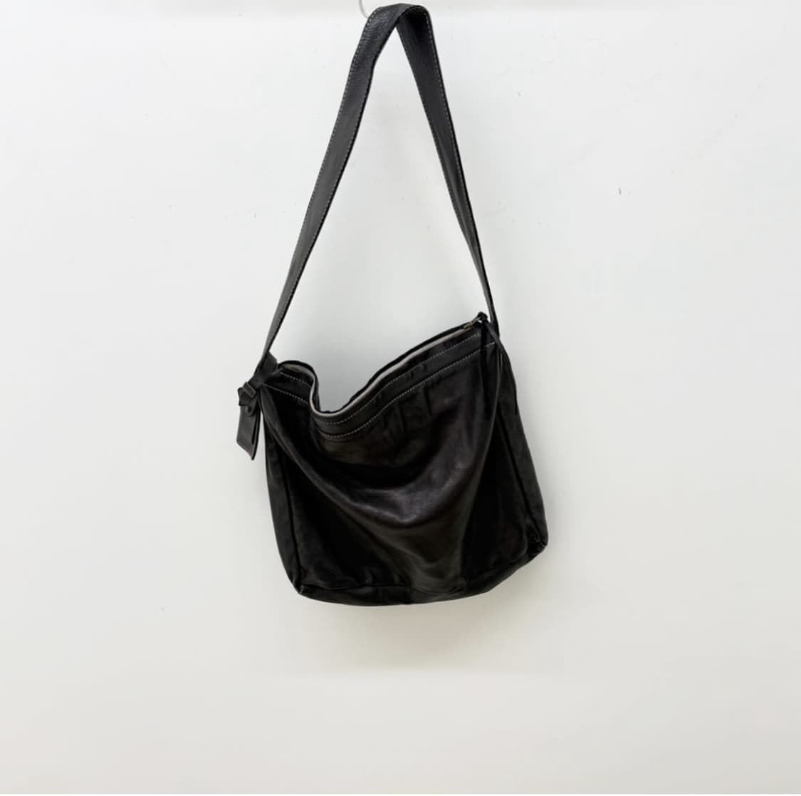 크리스찬 포 레더  크로스 백 상품이미지2