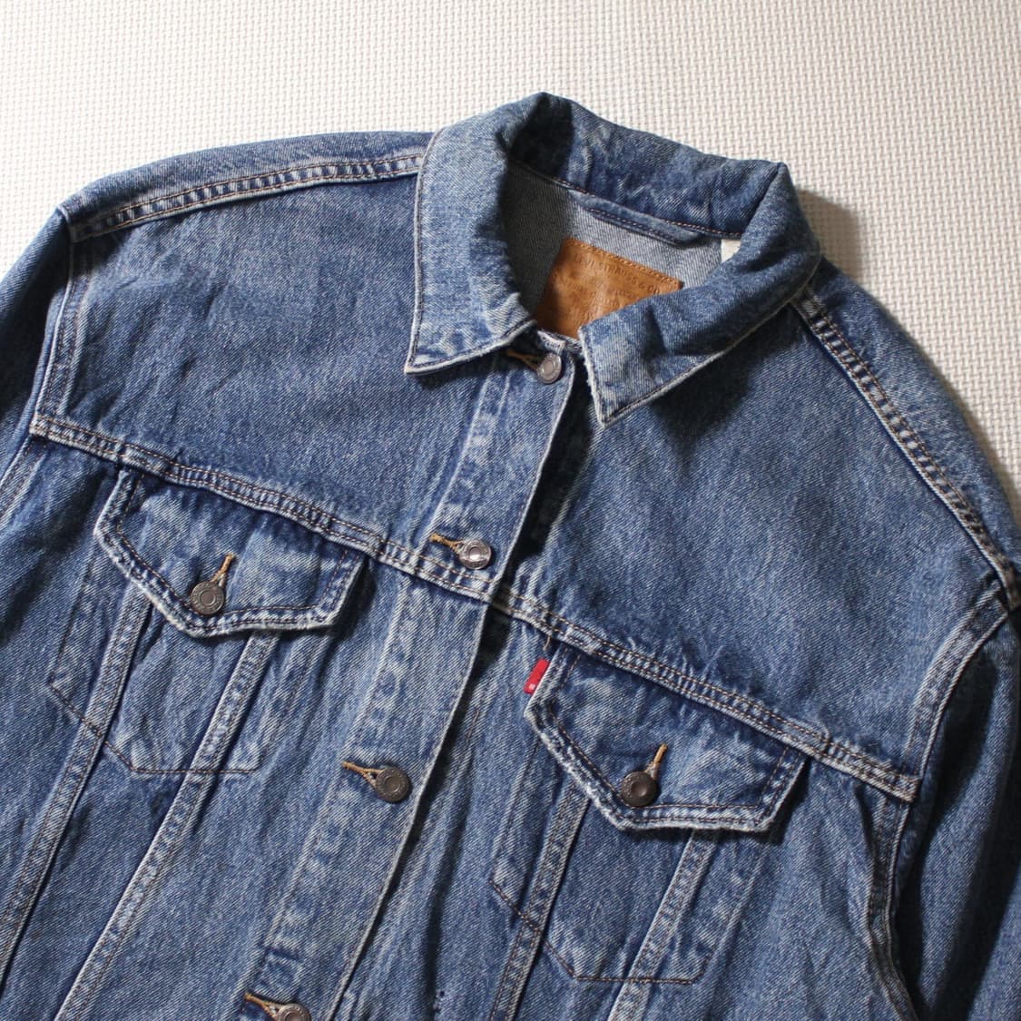 Levi’s 리바이스 프리미엄 데님 트러커 자켓 L011 상품이미지3