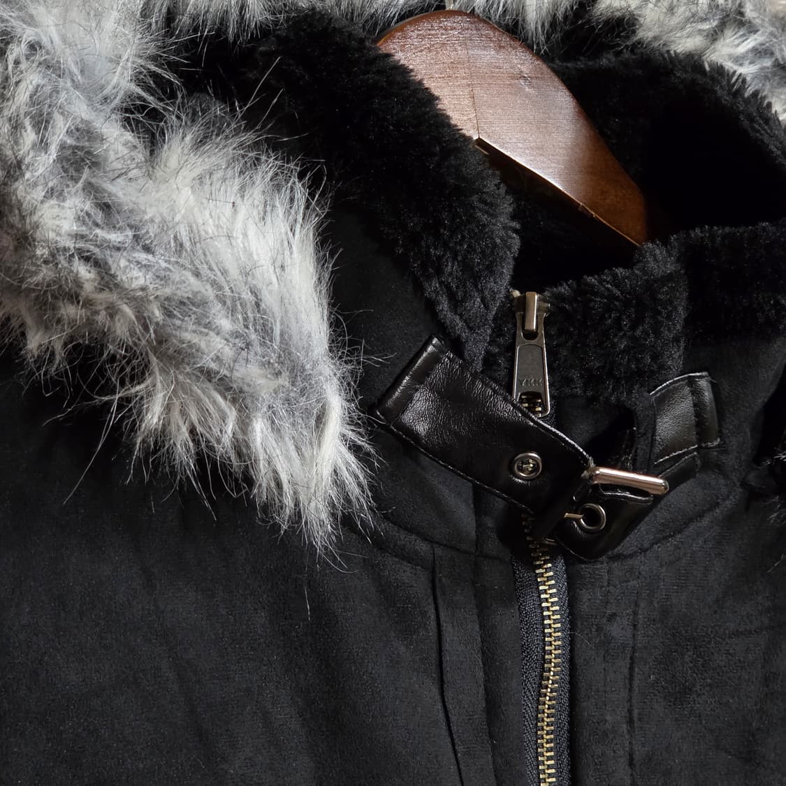 JPN 넥버클 퍼 후드 울프조 무스탕 자켓 상품이미지3