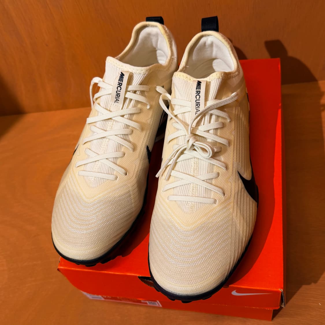 새상품)나이키 줌 머큐리얼 베이퍼 15프로 풋살화 260 레몬 상품이미지5