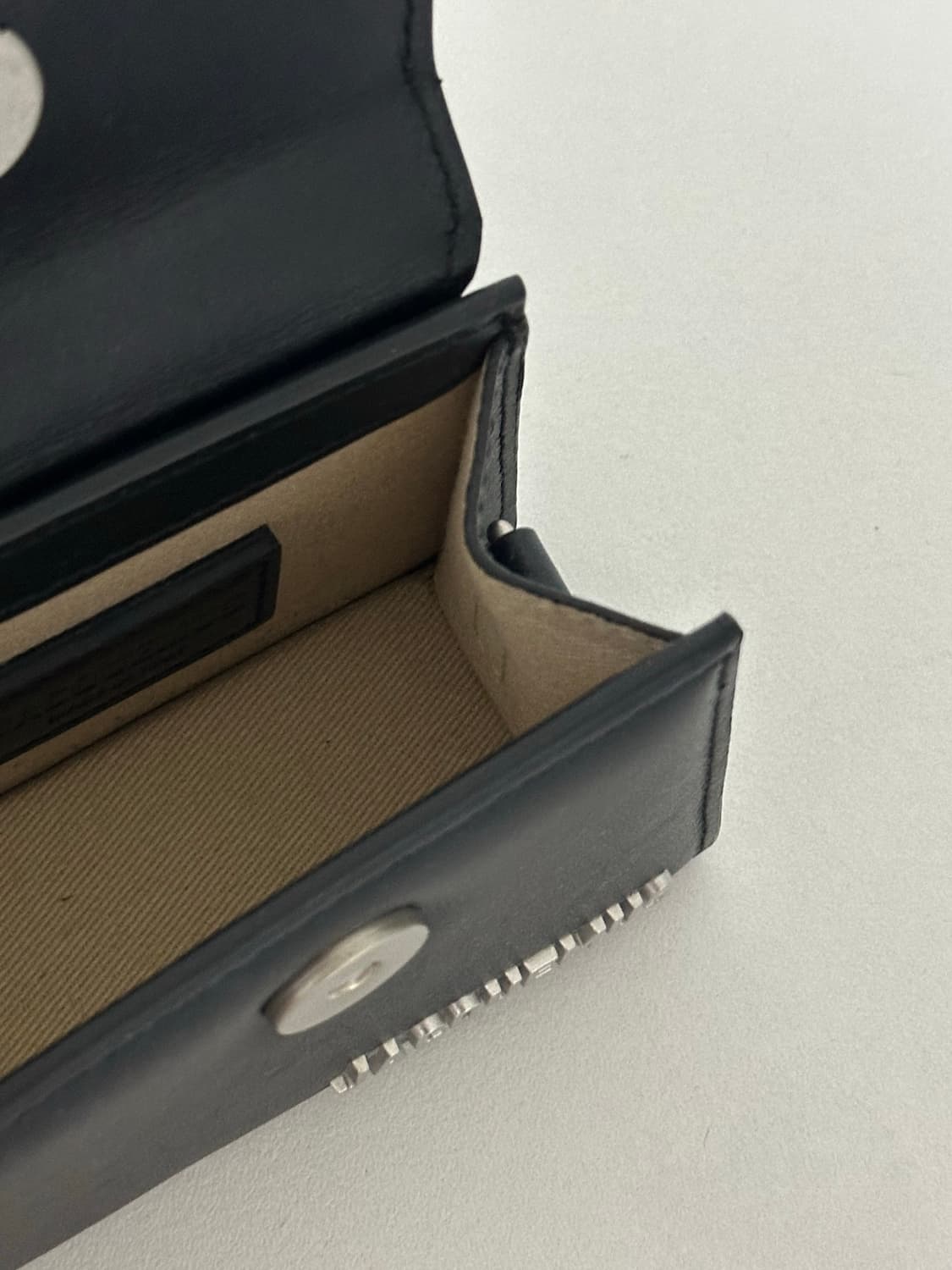 JACQUEMUS 르 치키토 옴므 크로스백 미니 상품이미지3