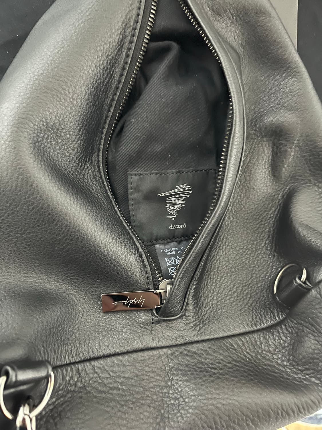 디스코드 요지야마모토 슬링백 상품이미지5