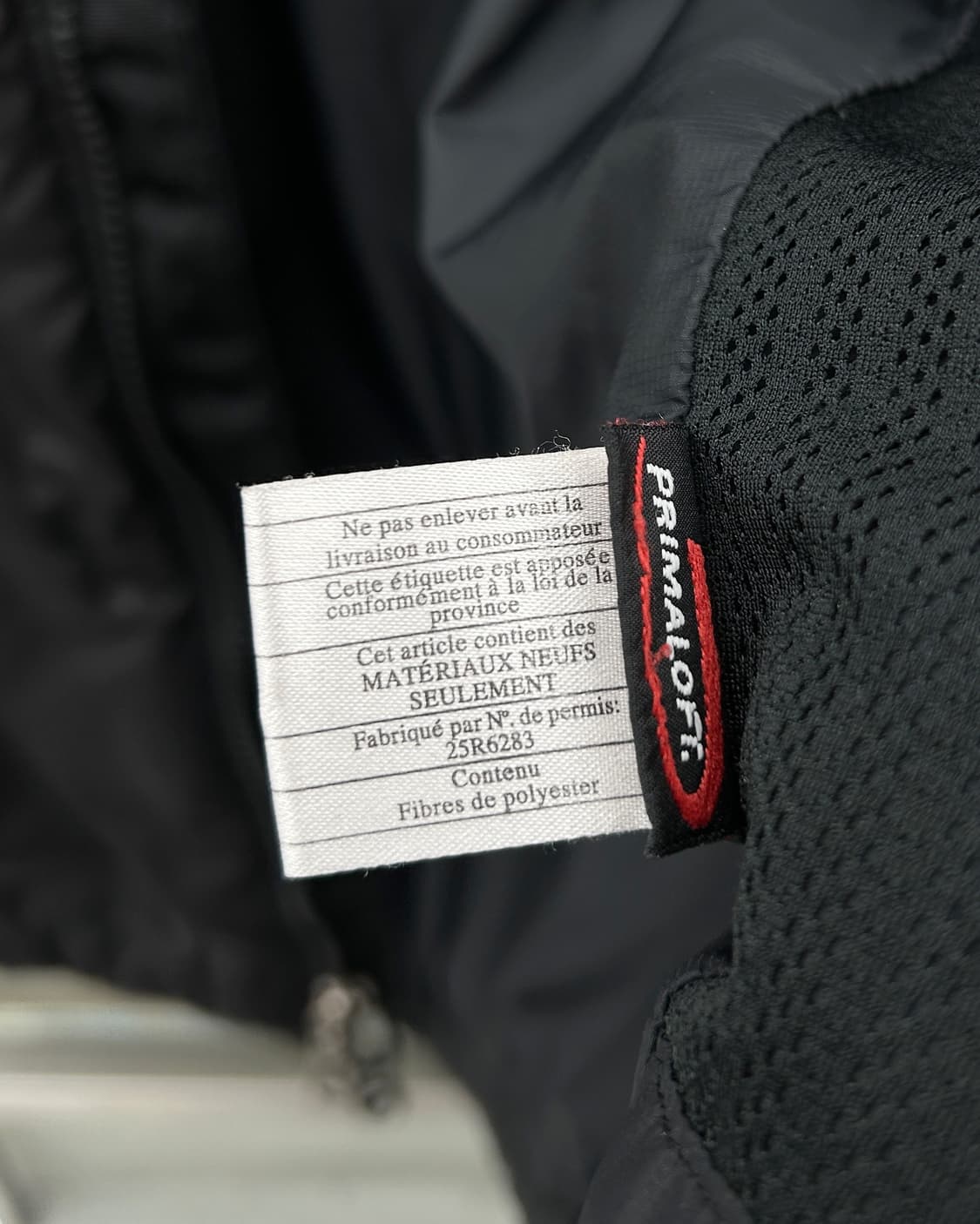 파타고니아 00s 프리마로프트 다스 파카 블랙 상품이미지8