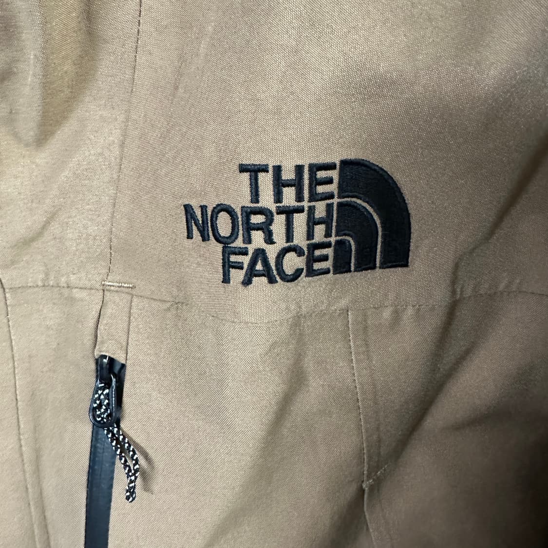 노스페이스 바람막이 상품이미지2