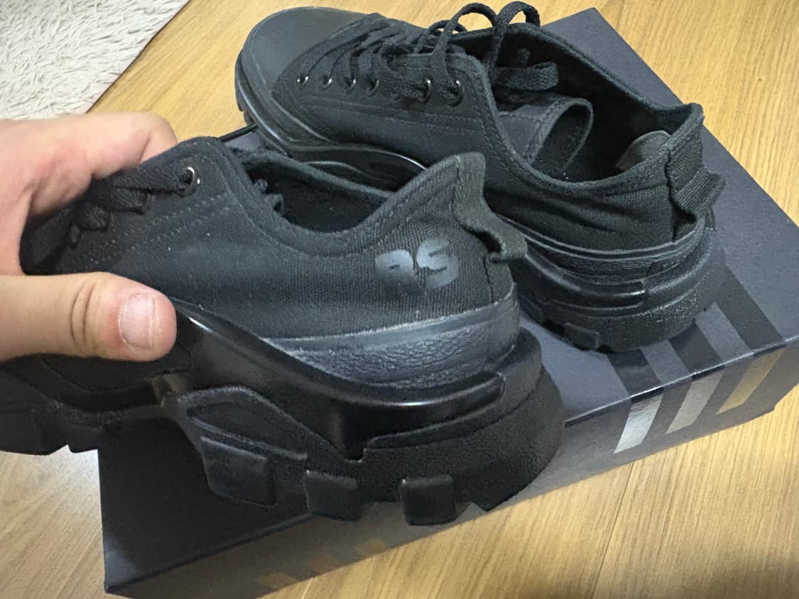 아디다스x라프시몬스 류러너 트리플 블랙 상품이미지5