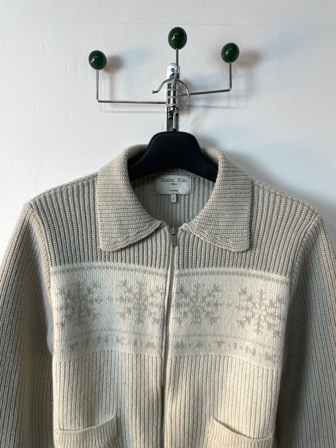 마뗑킴 스노우플레이크 니트집업  상품이미지4