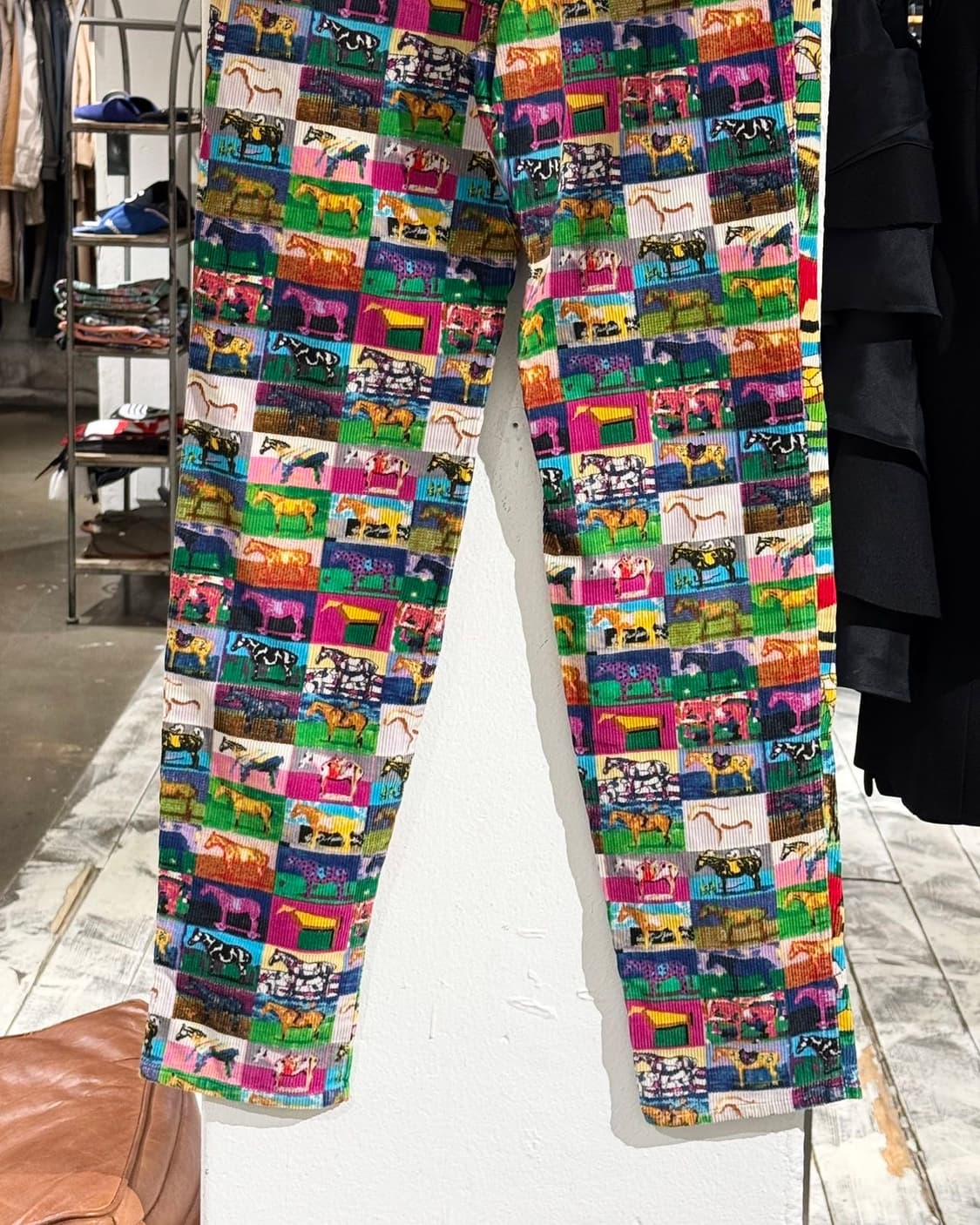 베르사체 진스 쿠튀르 90s 멀티컬러 홀스 코듀로이 팬츠 상품이미지6