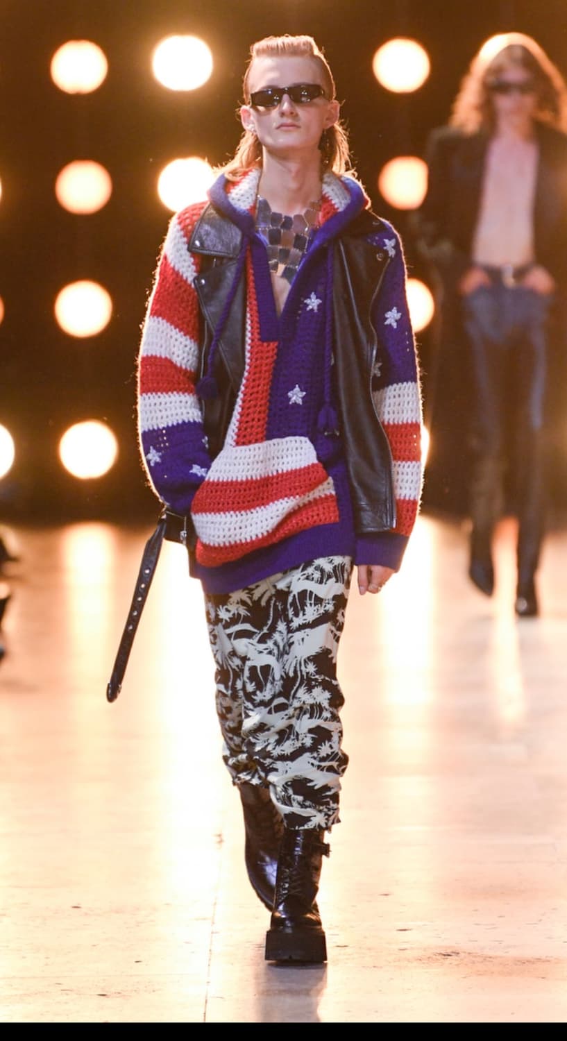 [BTS 뷔님 착용] 셀린느 23ss 아메리카나 바하 후디 스웨터 상품이미지4