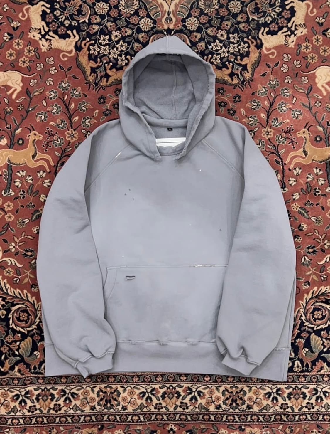 블랙아웃 후드티 그레이 데미지버전 상품이미지1