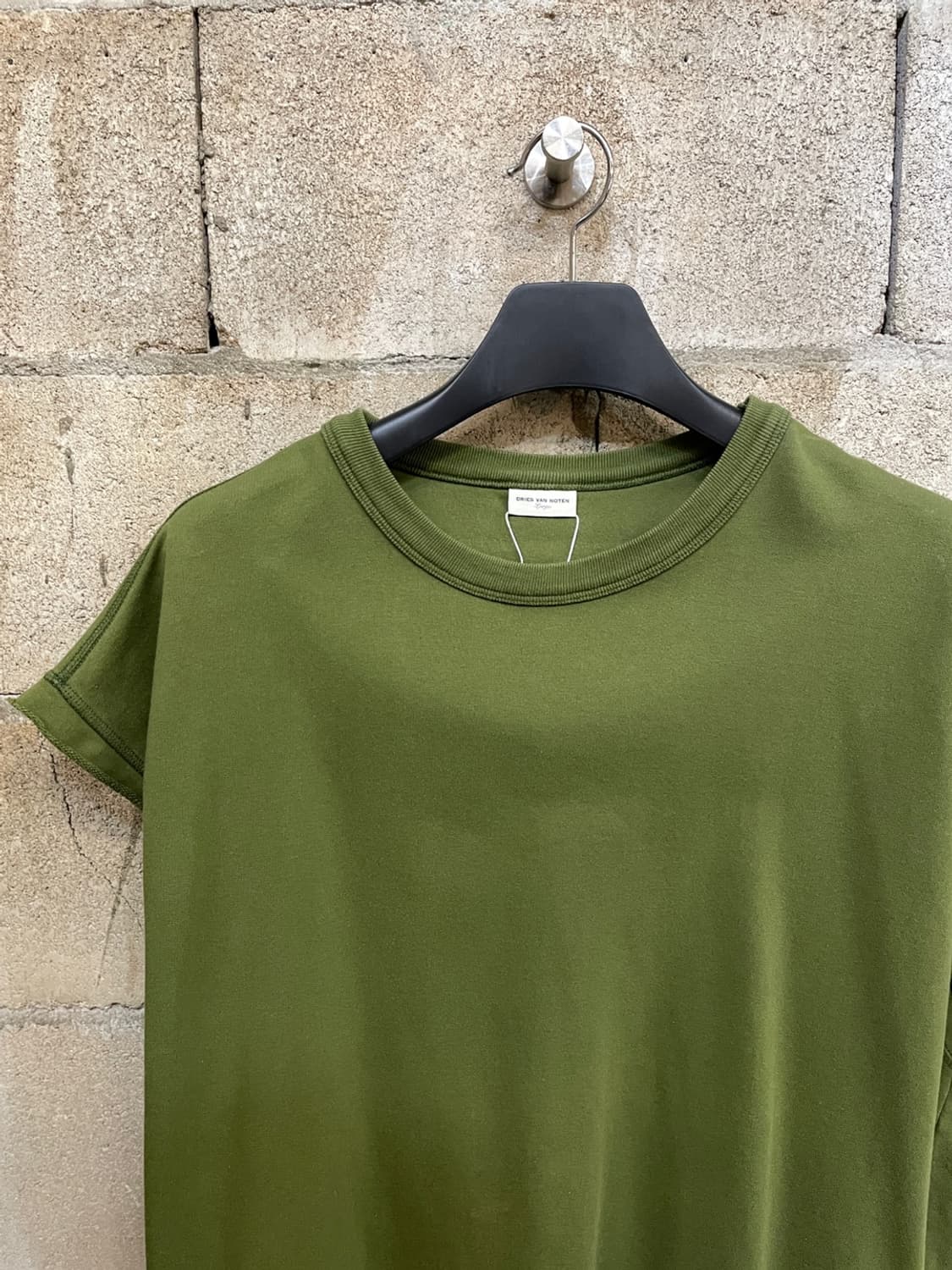 드리스 반 노트 슬리브리스 스웨셔츠  상품이미지2