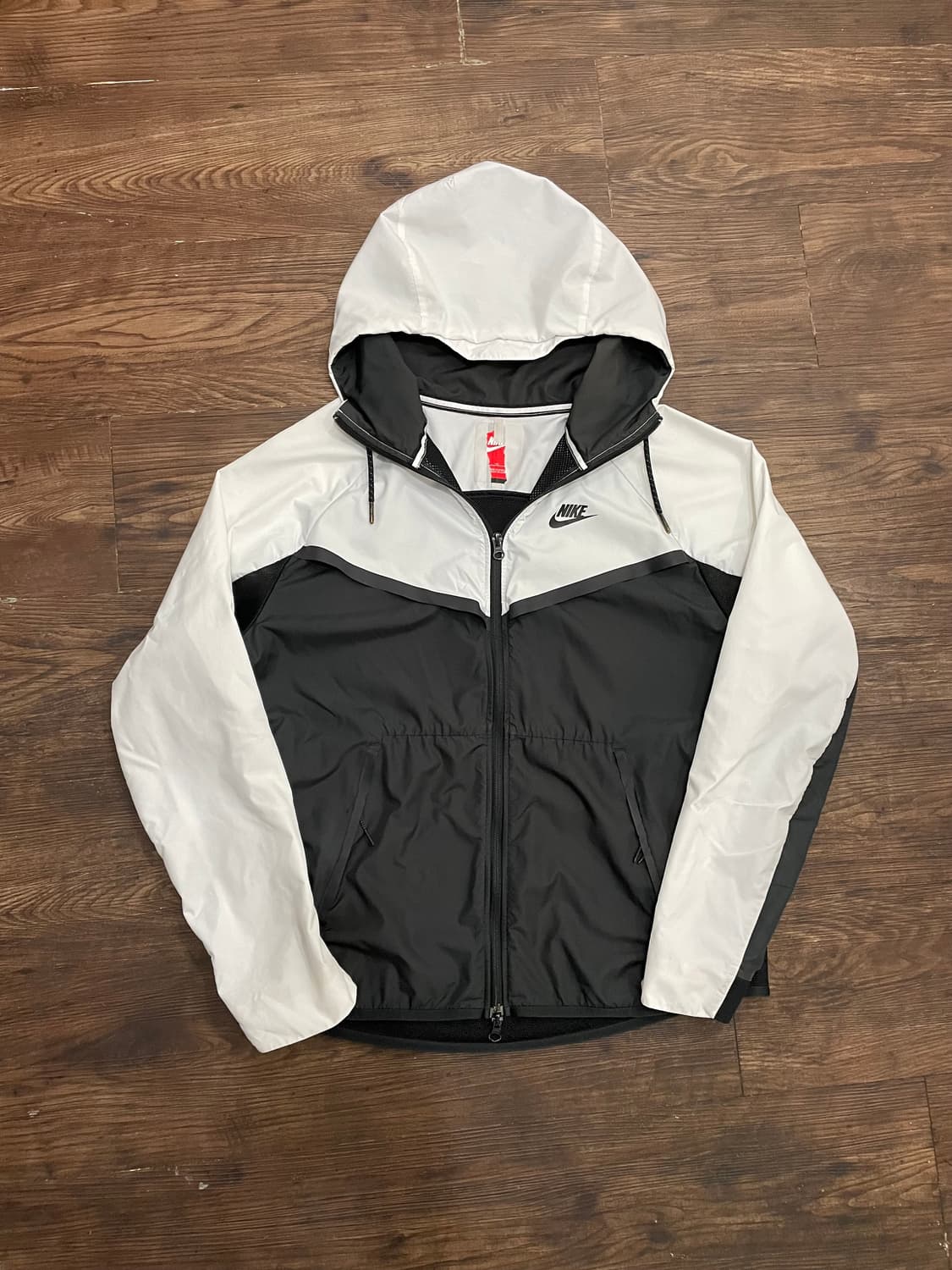 나이키 테크 하이퍼메쉬 윈드러너 바람막이 상품이미지1