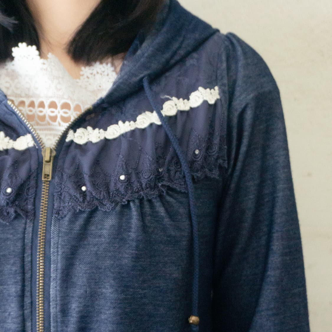 [AXES FEMME] 레이스 후드 데님 집업 상품이미지10