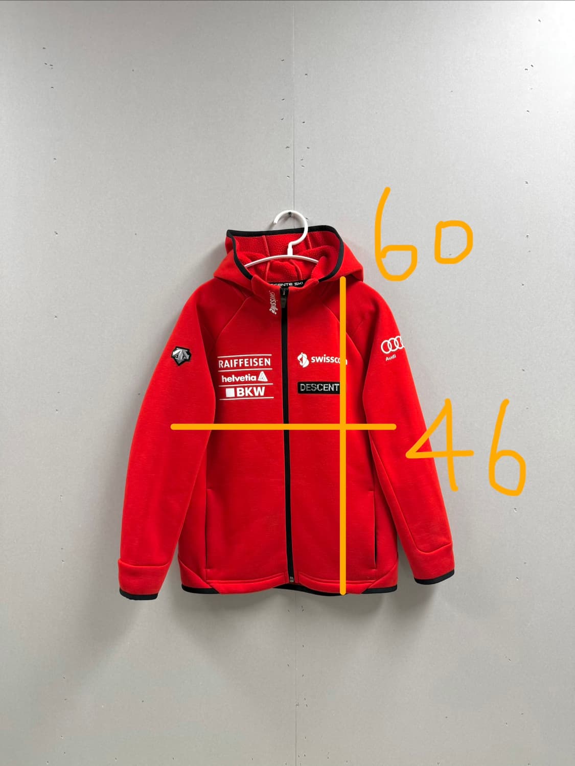키즈 150 / 데상트 아우디 스위스 레플리카 후드집업 레드 상품이미지2