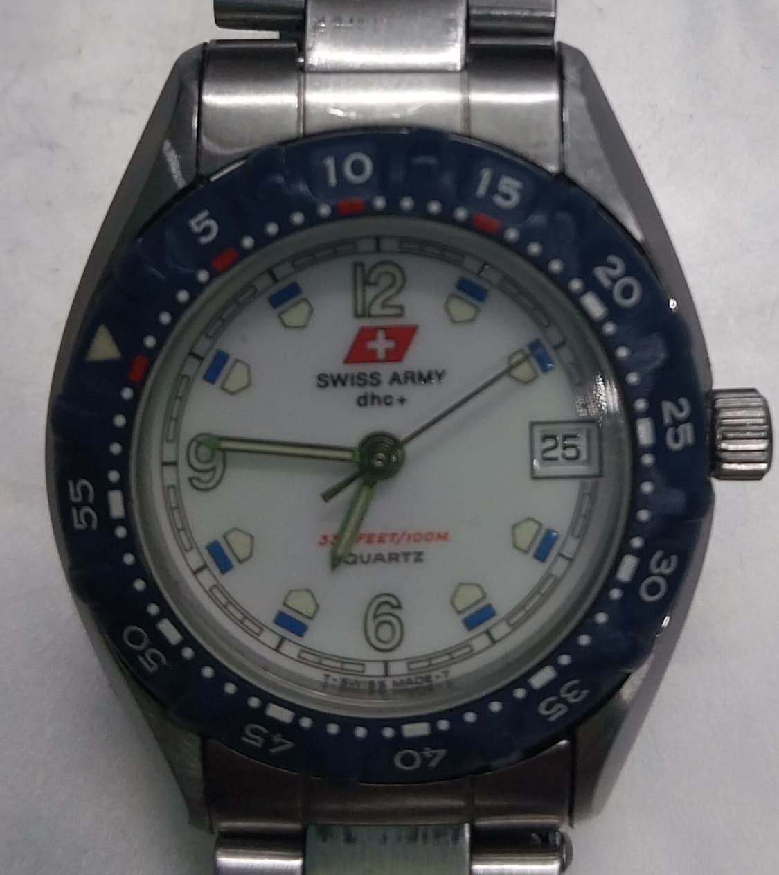 빅토리 녹스 스위스아미 다이버 DHC+ 쿼츠 여성시계 상품이미지2