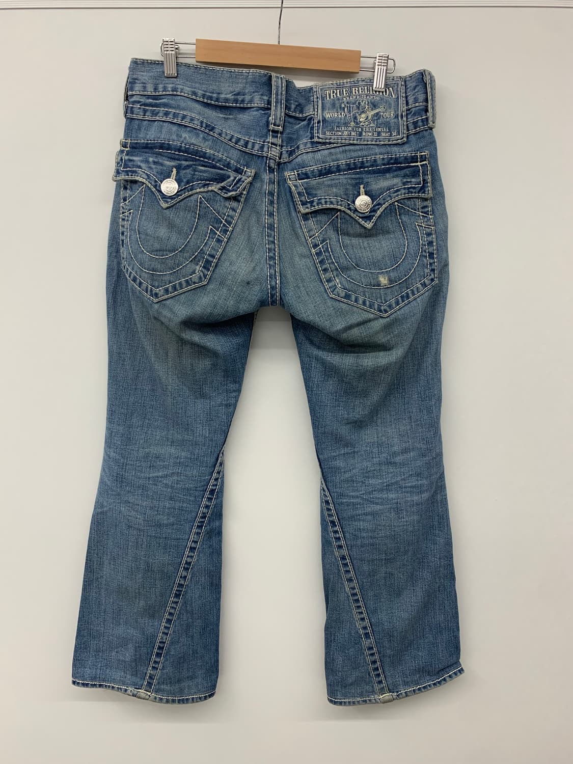 트루릴리전 데미지 워싱 부츠컷 데님 상품이미지3