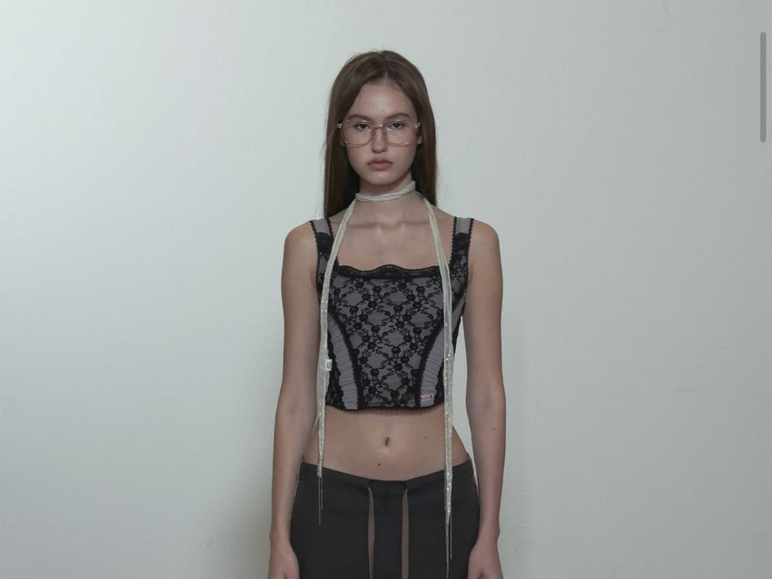 스컬프터 코르셋 탑 블랙 상품이미지1