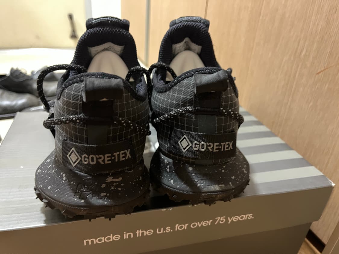 나이키 ACG 마운틴 플라이 로우 SE 다크 스모크 그레이 250팝니다 상품이미지5