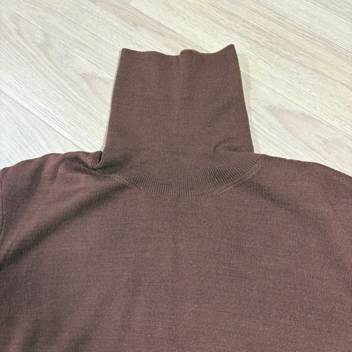 LE917 르셉템버 버건디 터틀넥 니트 36 상품이미지2