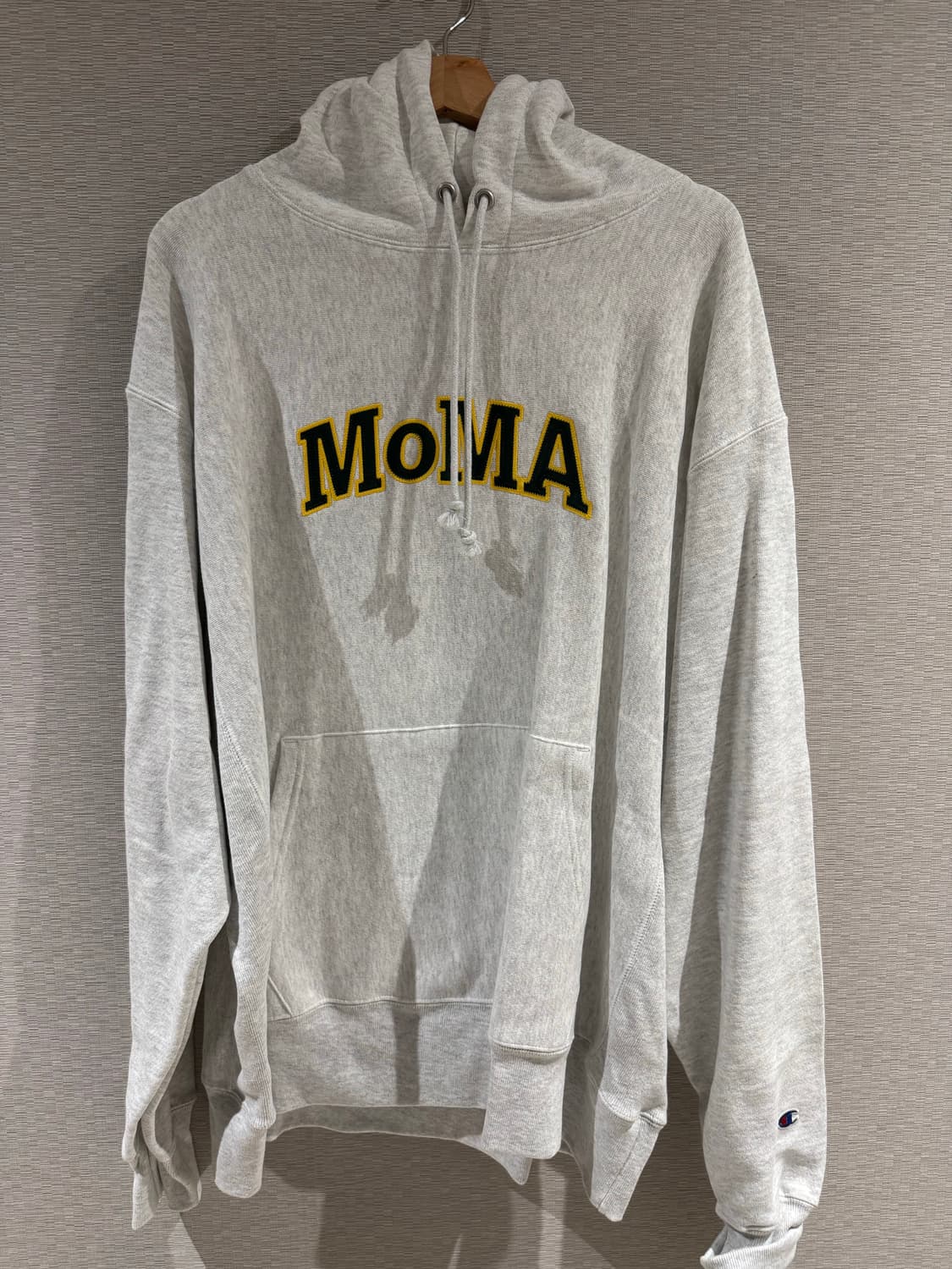 모마 챔피언 후드 판매합니다 상품이미지1