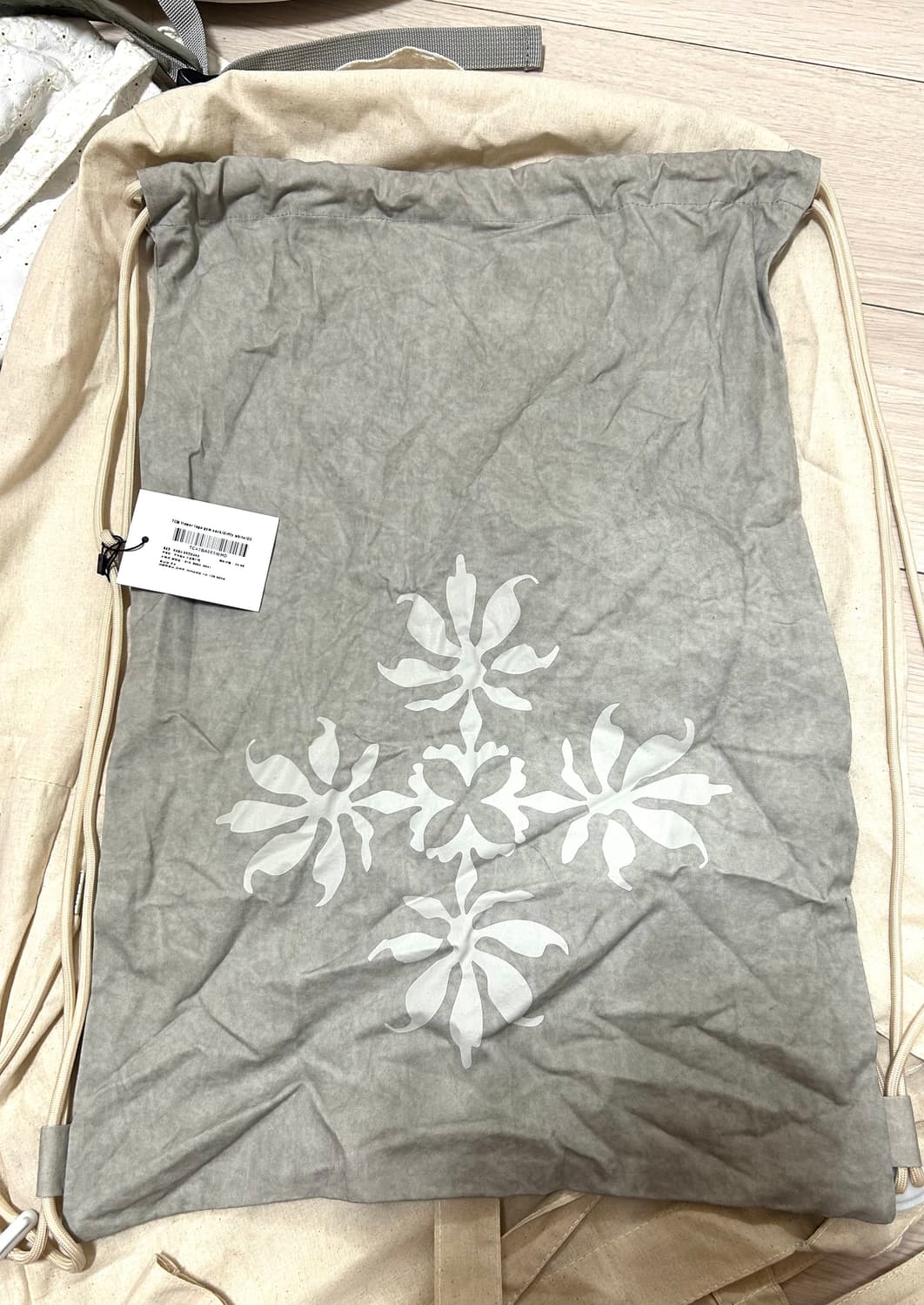 더콜디스트모먼트 플라워 로고 짐 색 더티화이트 상품이미지4