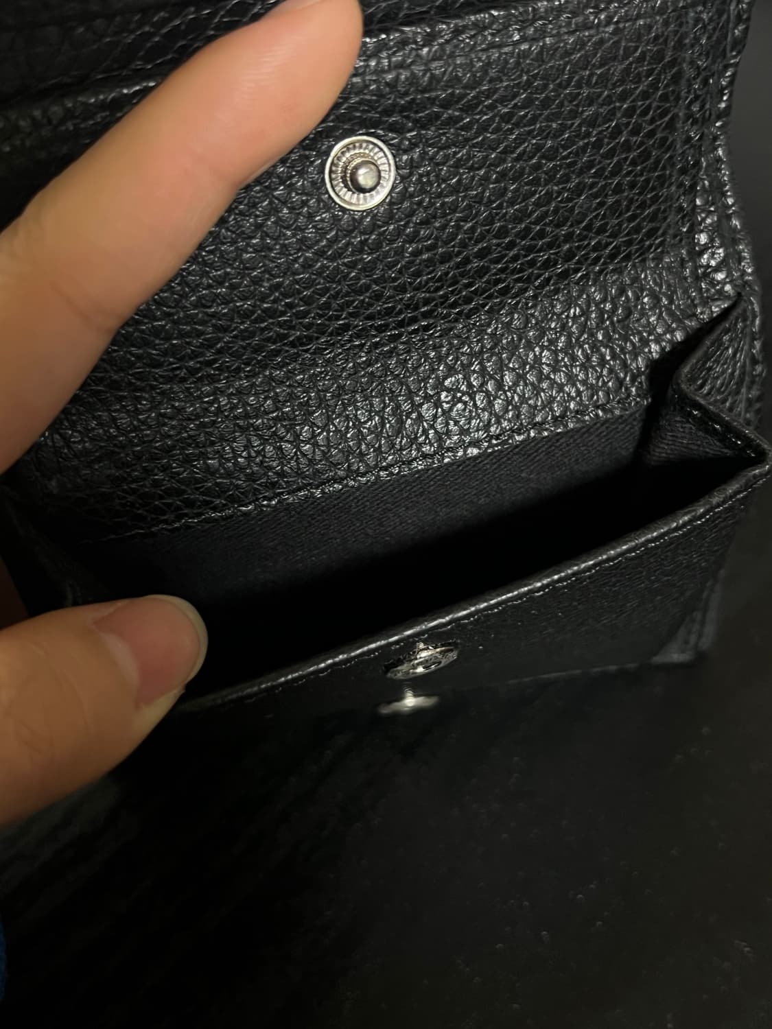 비비안 웨스트우드 반지갑 상품이미지4