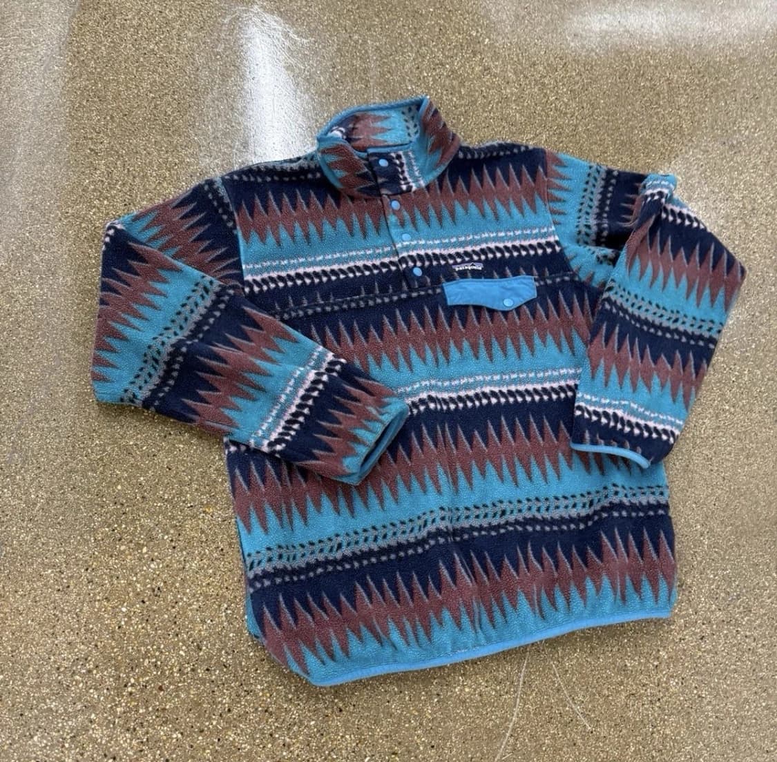 10s 파타고니아 신칠라 스냅-T 아즈텍 패턴 상품이미지1