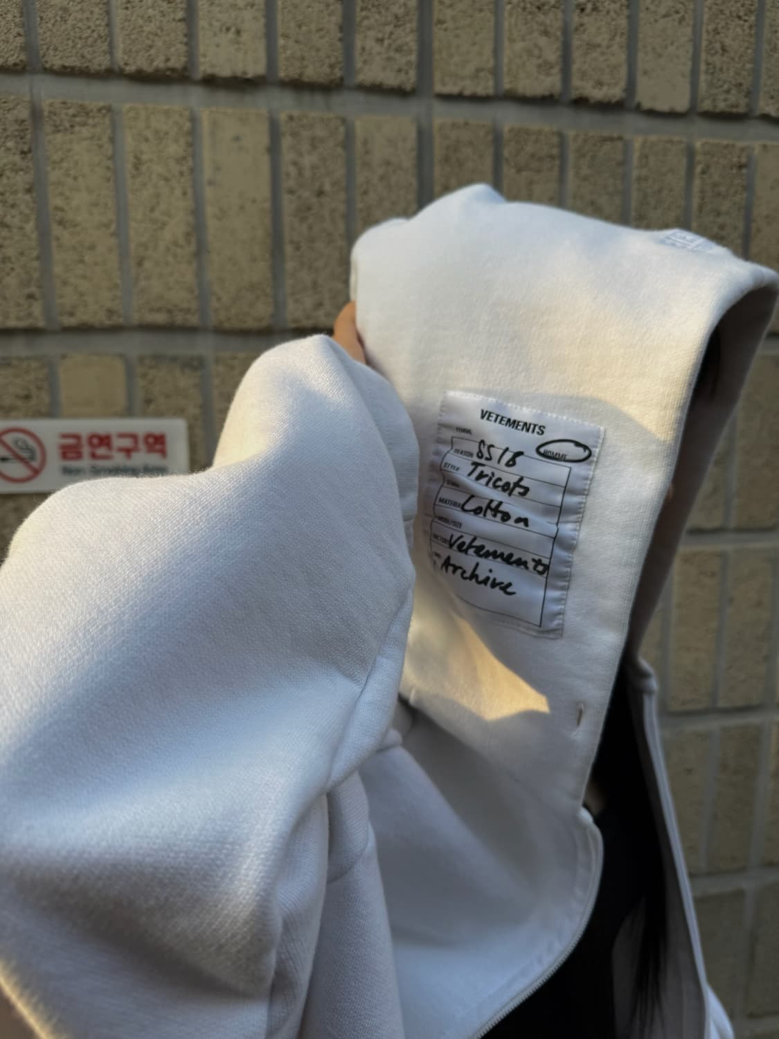 베트멍 18S/S 컬렉션 올 화이트 라벨 후드집업 상품이미지4