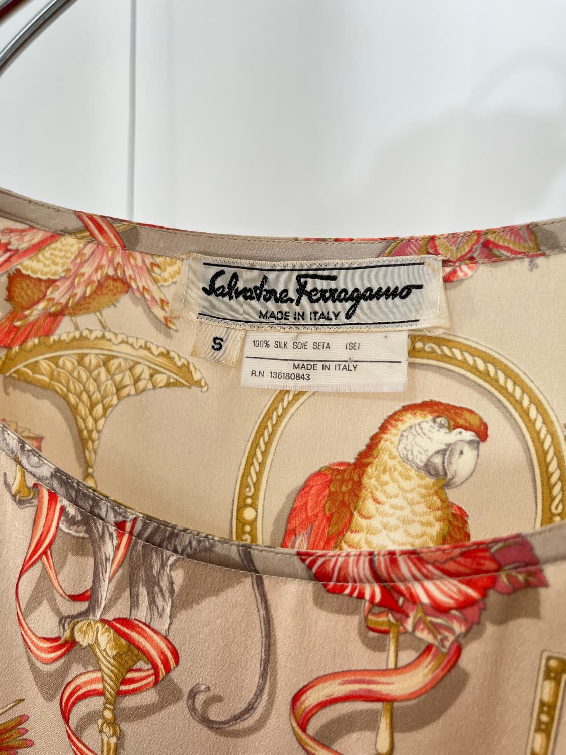 Salvatore Ferragamo silk sleeveless 상품이미지7