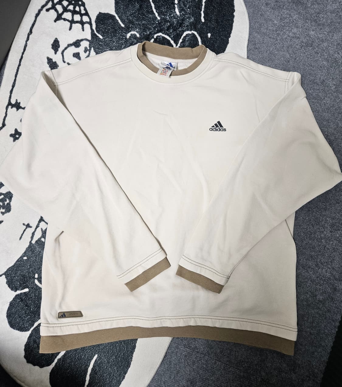 아디다스 자수 로고 레이어드 맨투맨 스웻셔츠 긴팔티 상품이미지1