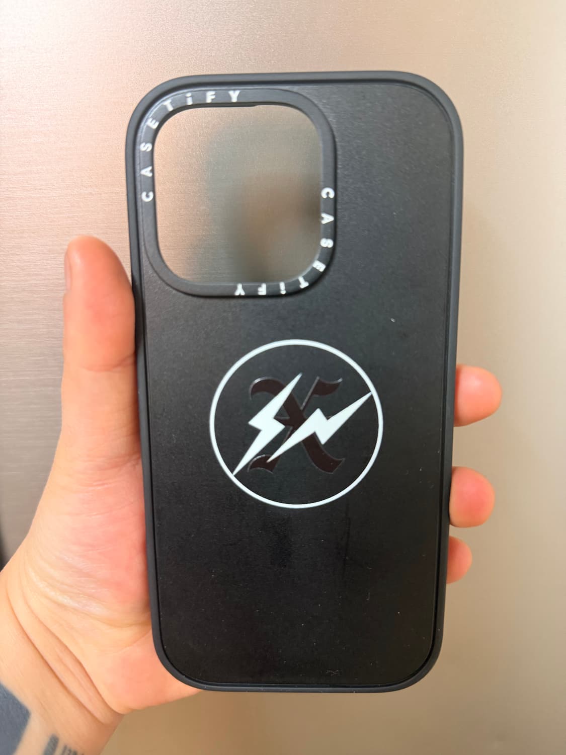 아이폰 16pro 프라그먼트 갓셀렉션 케이스티파이 상품이미지1