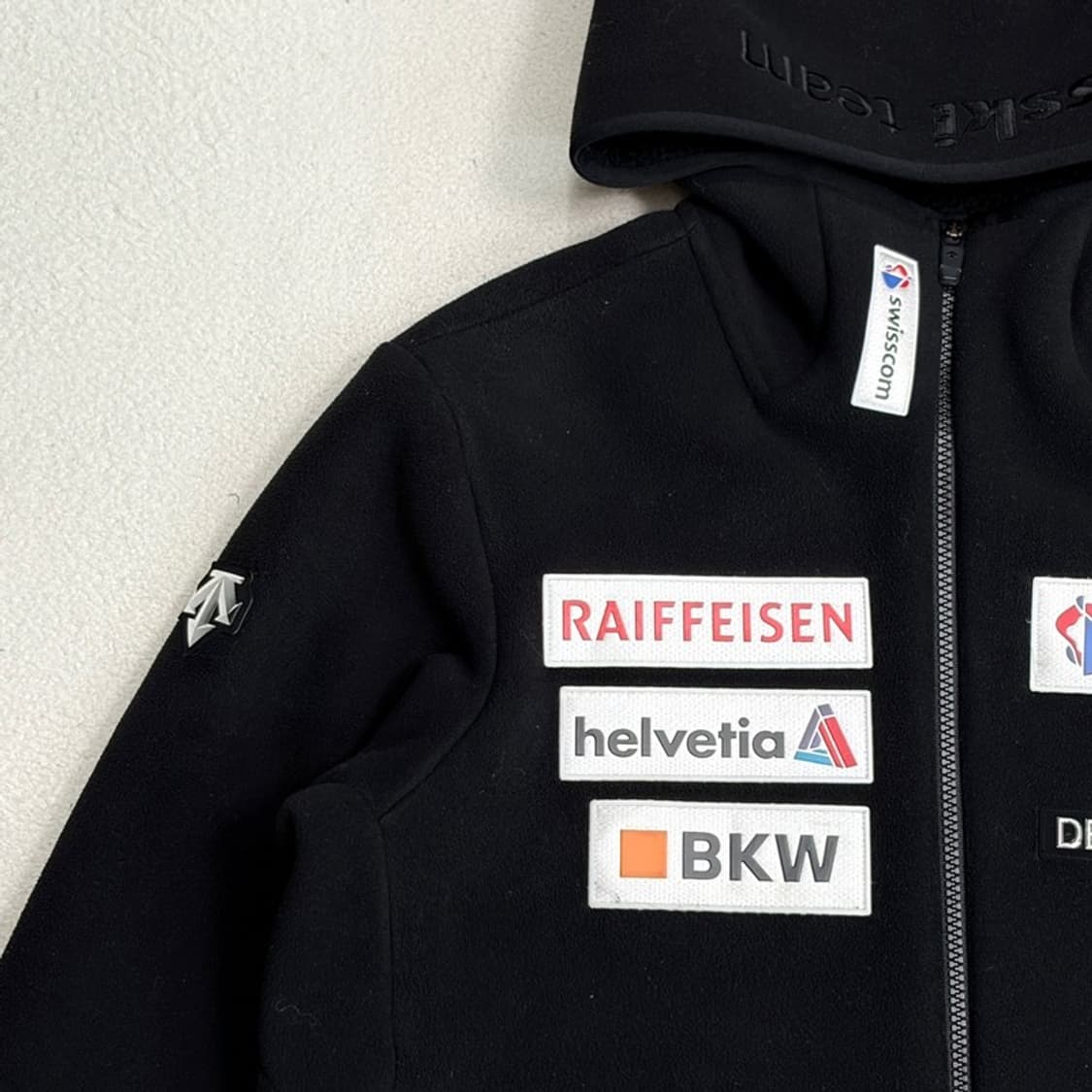 DESCENTE 스위스 본딩 플리스 후드집업 S 상품이미지2