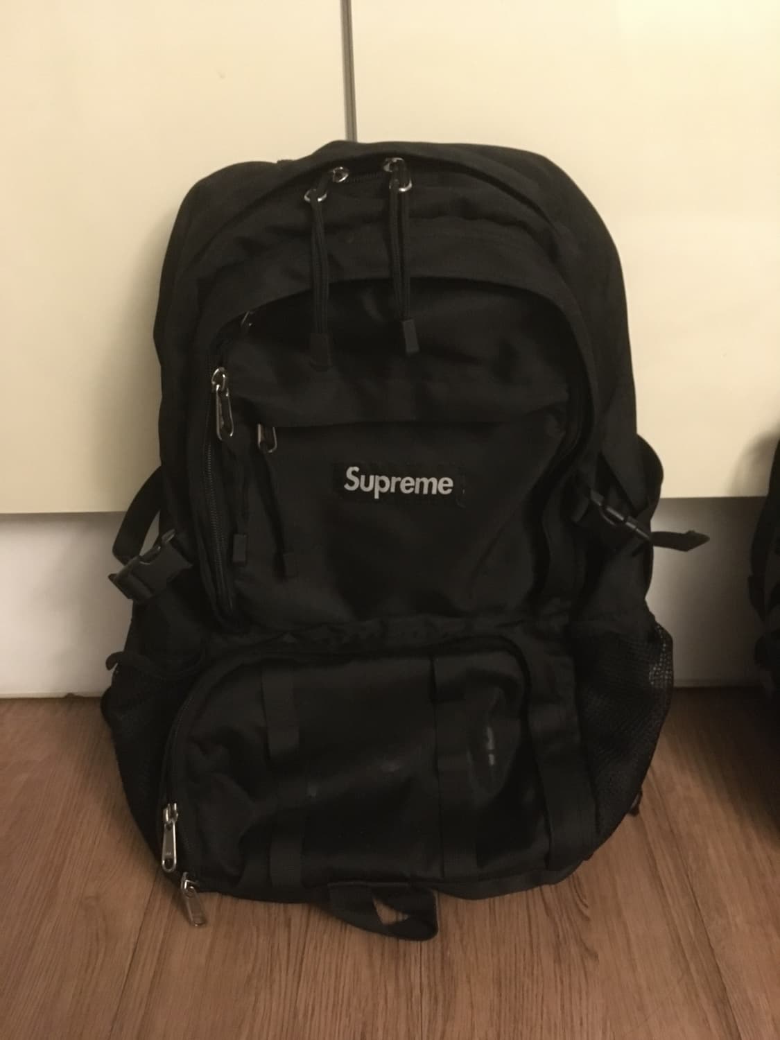 슈프림 코듀라 백팩 상품이미지1