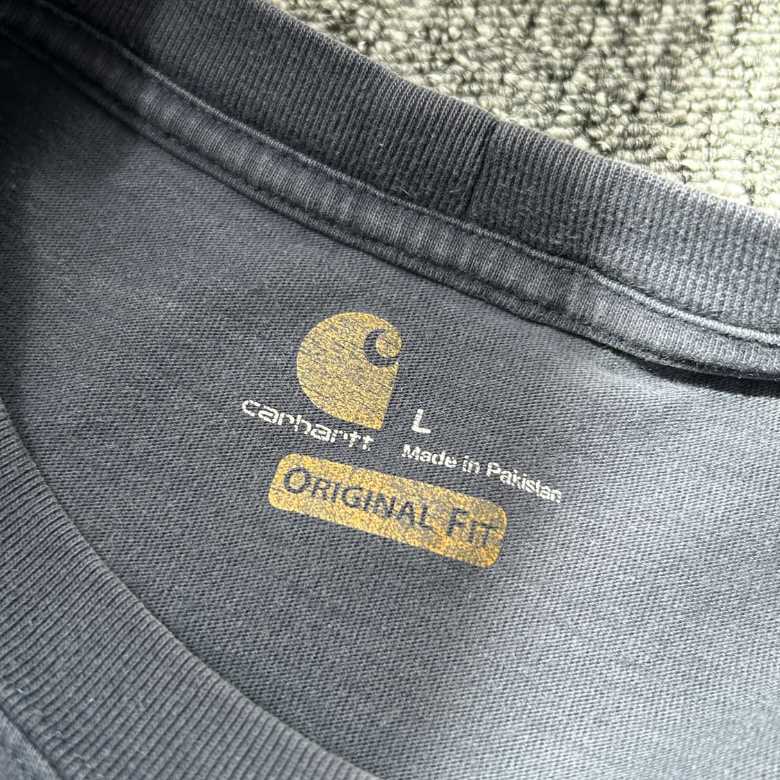 칼하트 오리지널핏 네이비 포켓 반팔티셔츠 상품이미지7