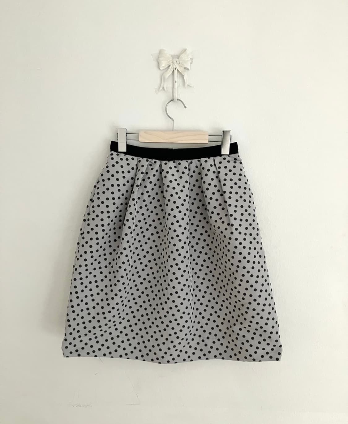 🪽빈티지 도트 미디 스커트 상품이미지1