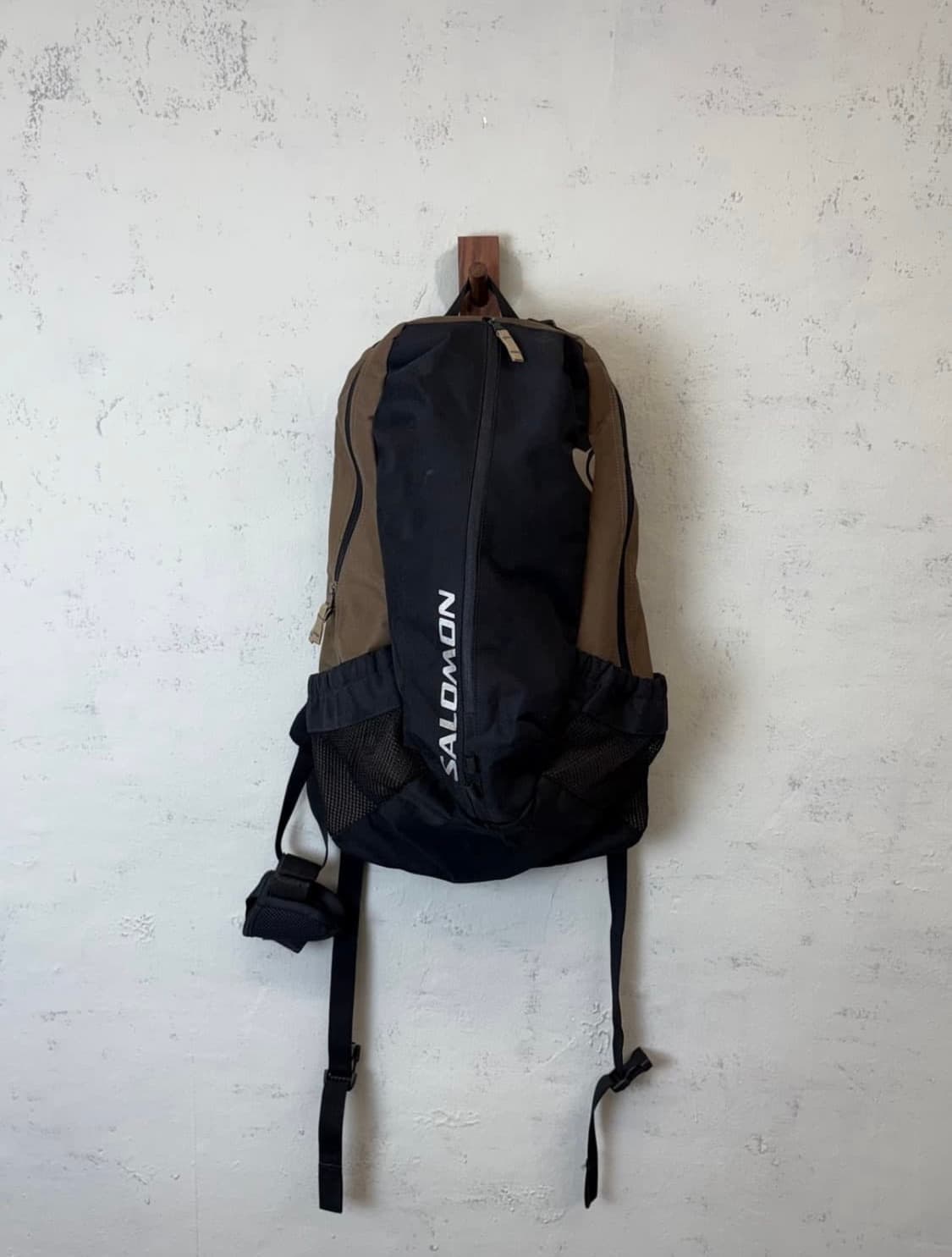 살로몬 빈티지 백팩 상품이미지1